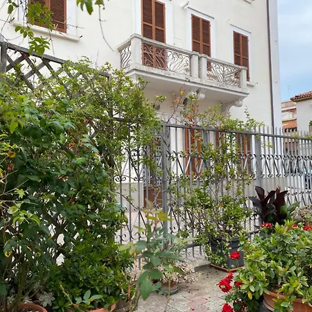 Ferienwohnung Westhouse Pescara Exterior foto